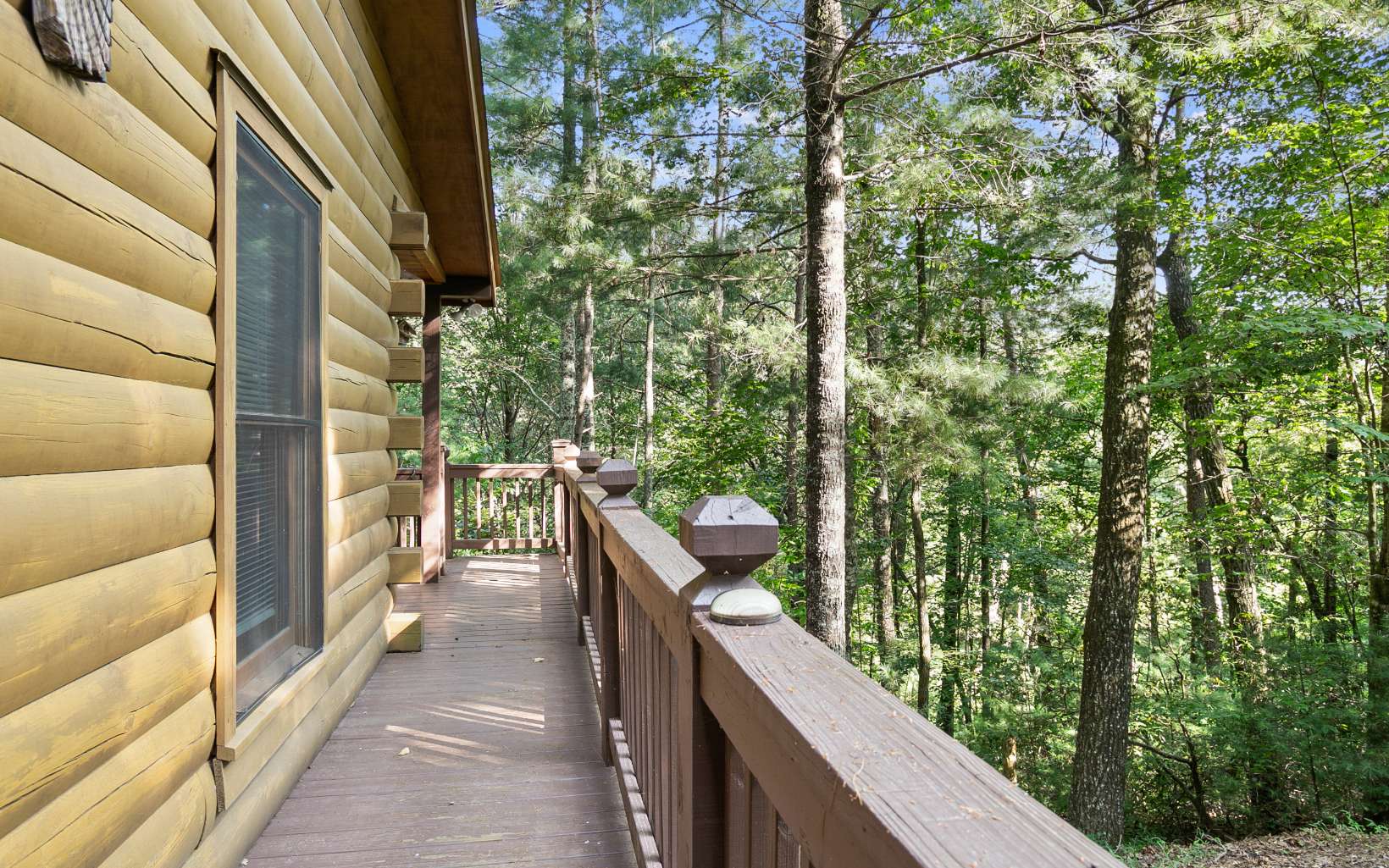 33 River Rock Road