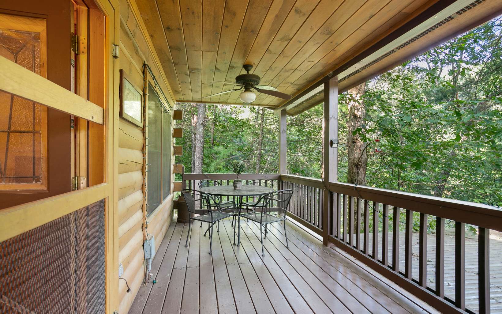 33 River Rock Road
