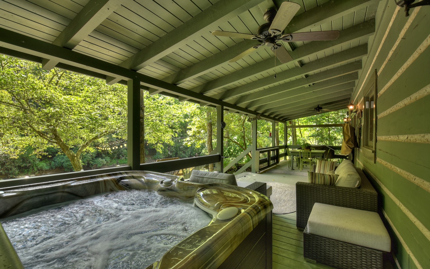 847 River Lane