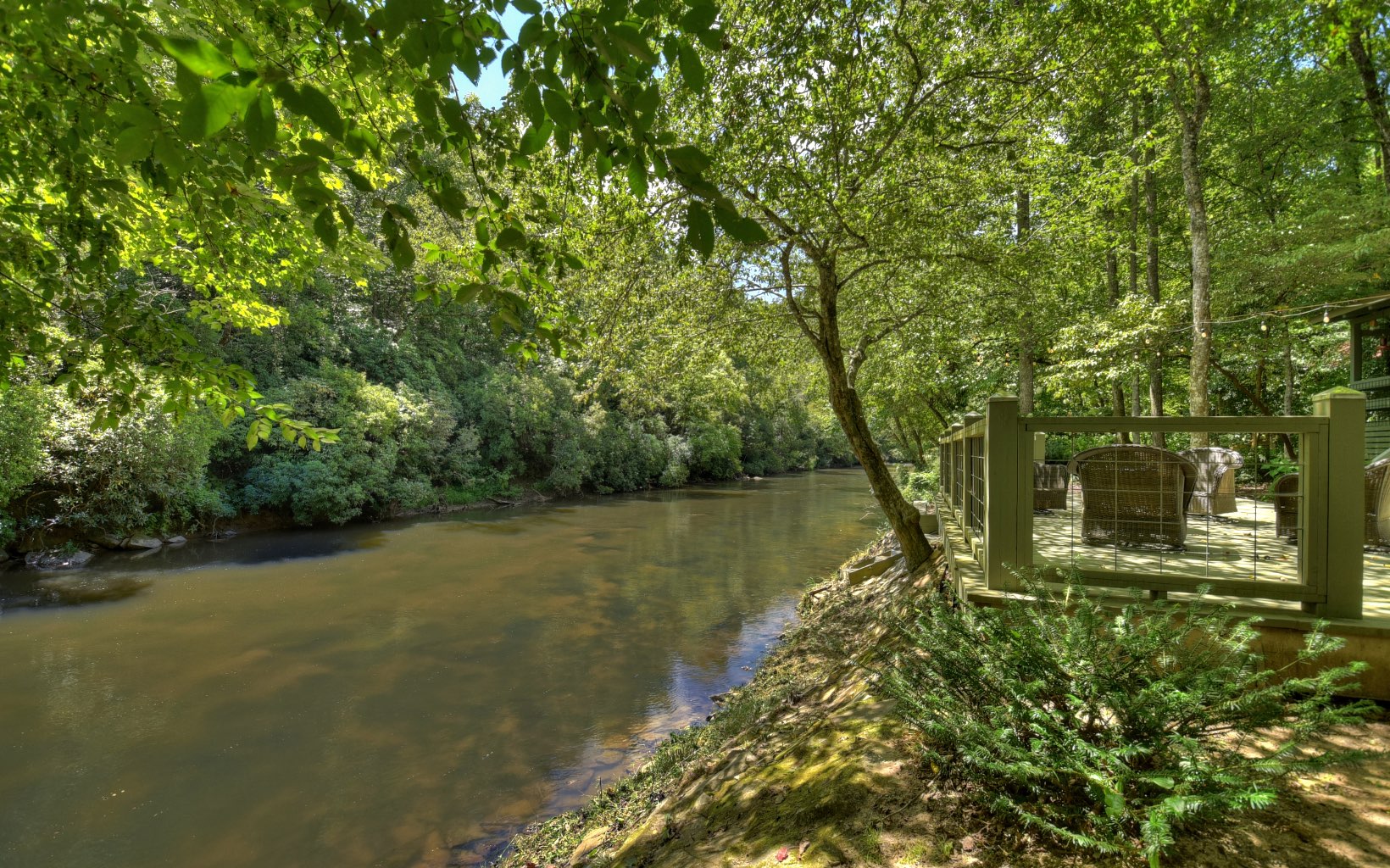 847 River Lane