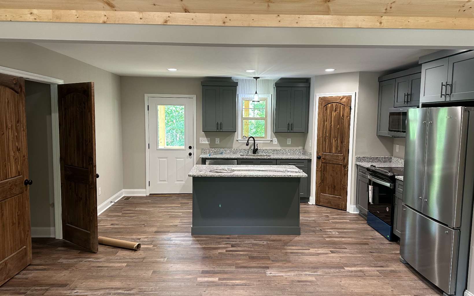 1214 Zenith Trail