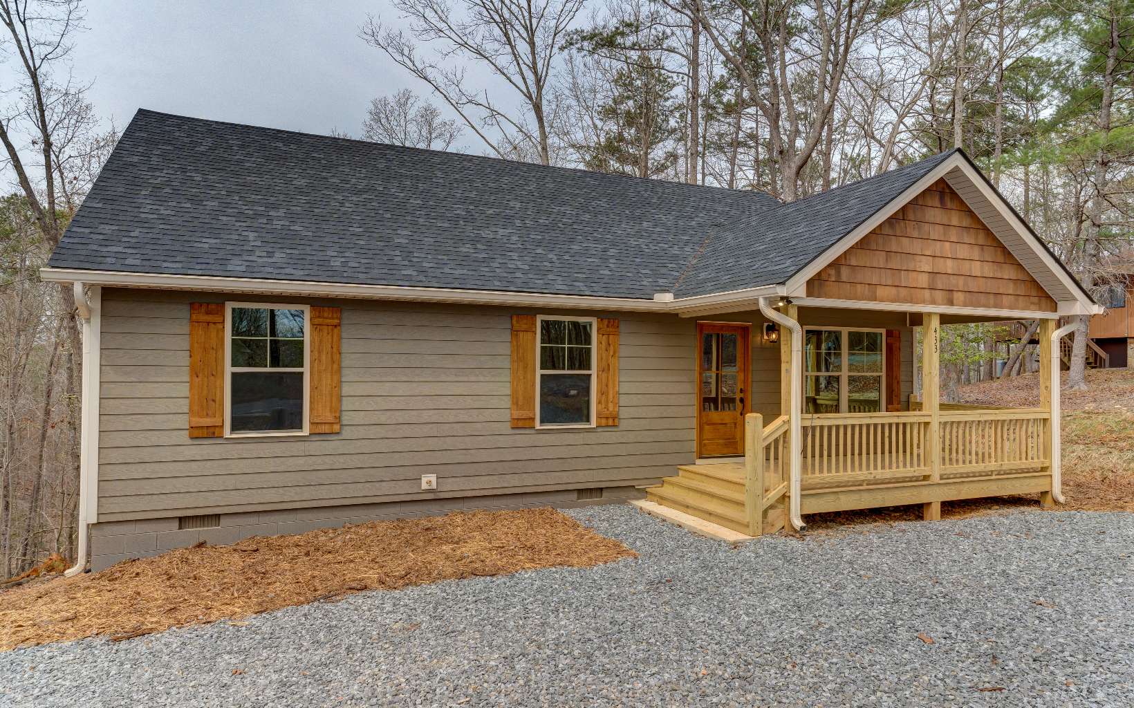 1214 Zenith Trail