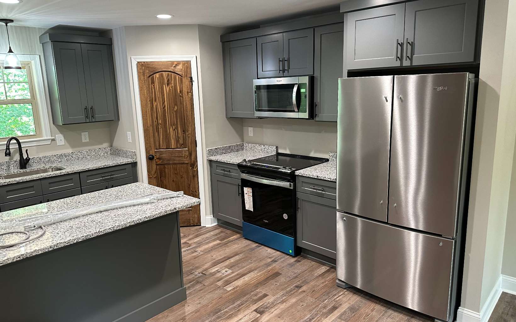 1214 Zenith Trail