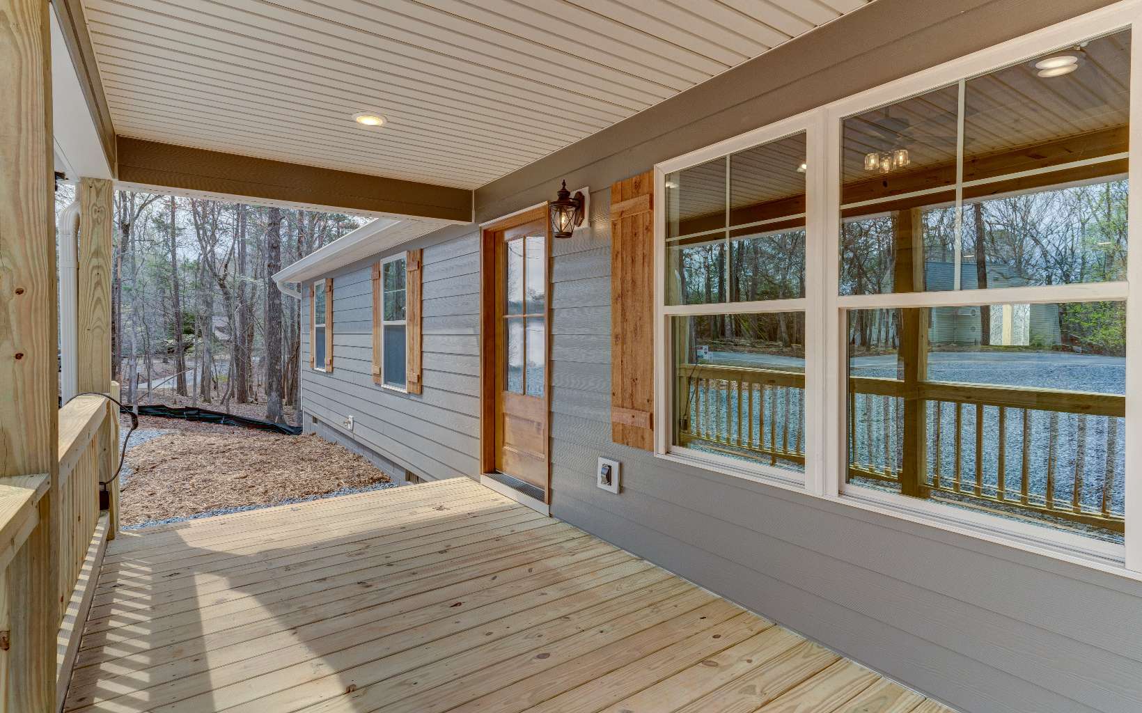 1214 Zenith Trail
