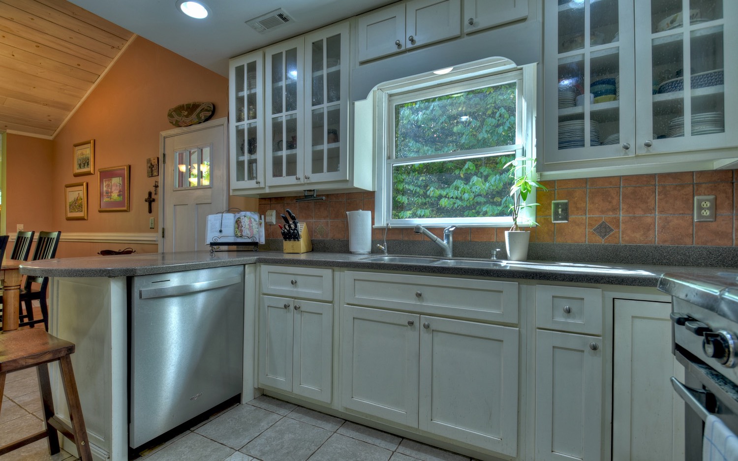63 Chimney Court