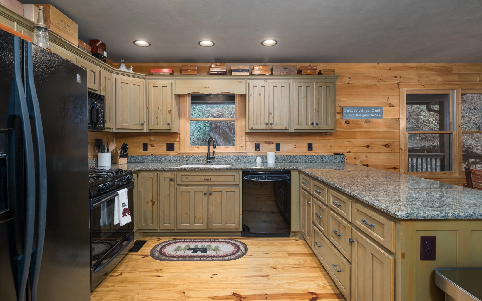 768 Ducktown Lane