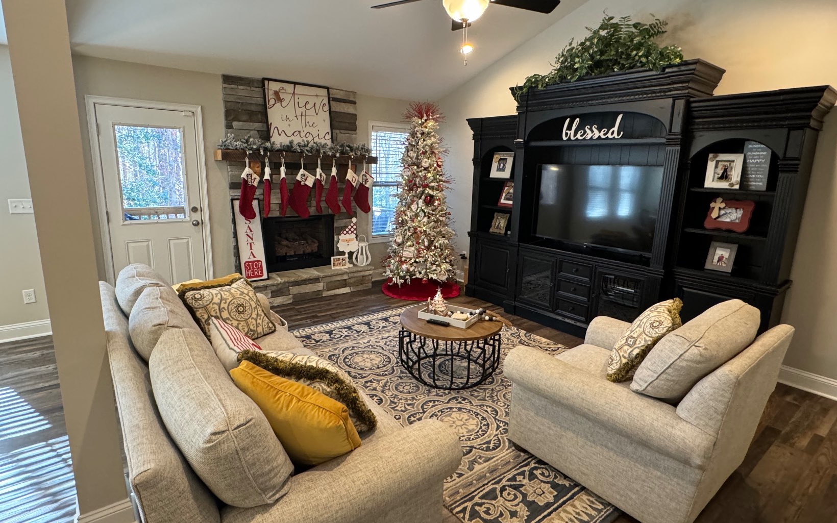 123 Ridgecrest Court
