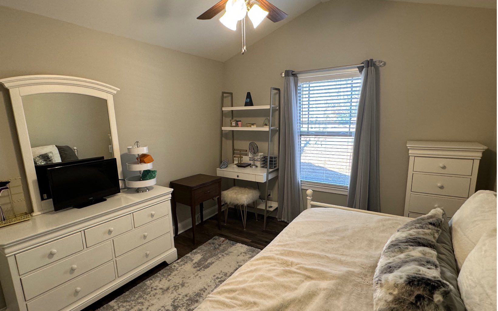 123 Ridgecrest Court