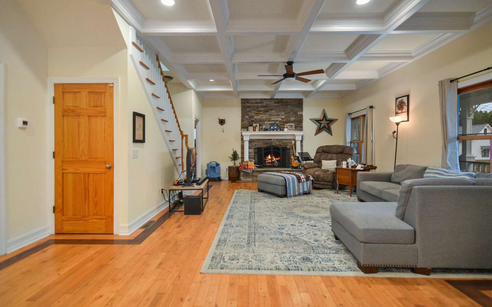 6 River Ridge Road