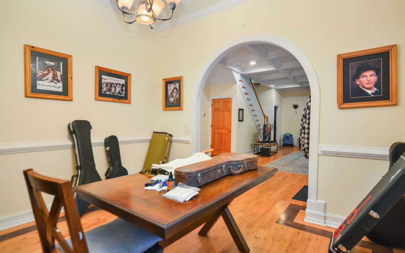 6 River Ridge Road