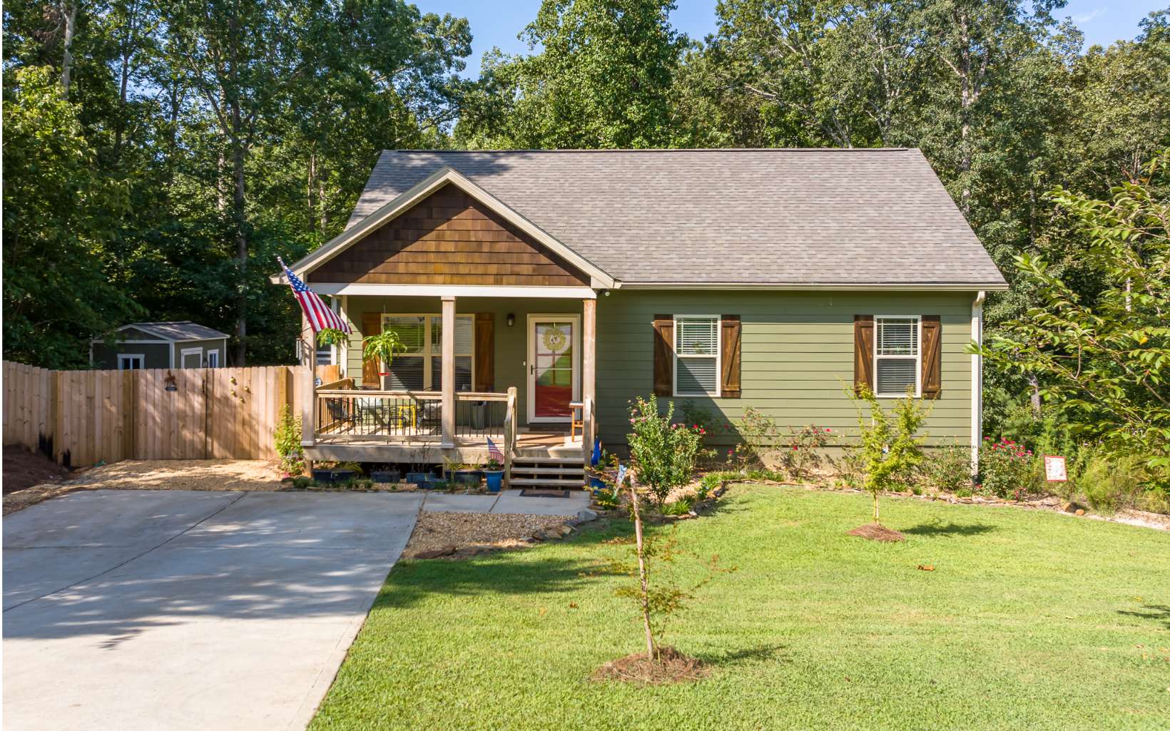 488 Meadow Circle
