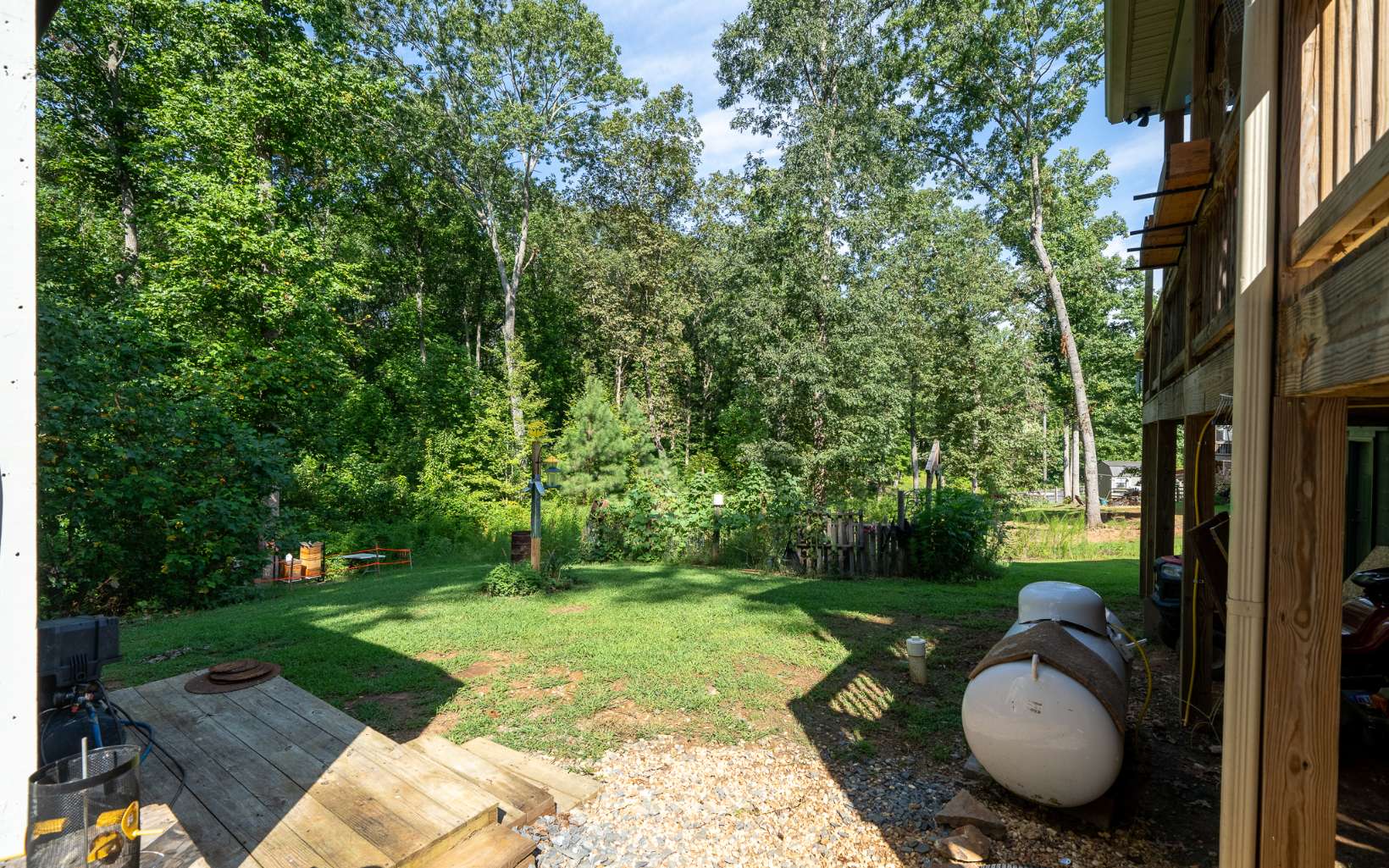 488 Meadow Circle