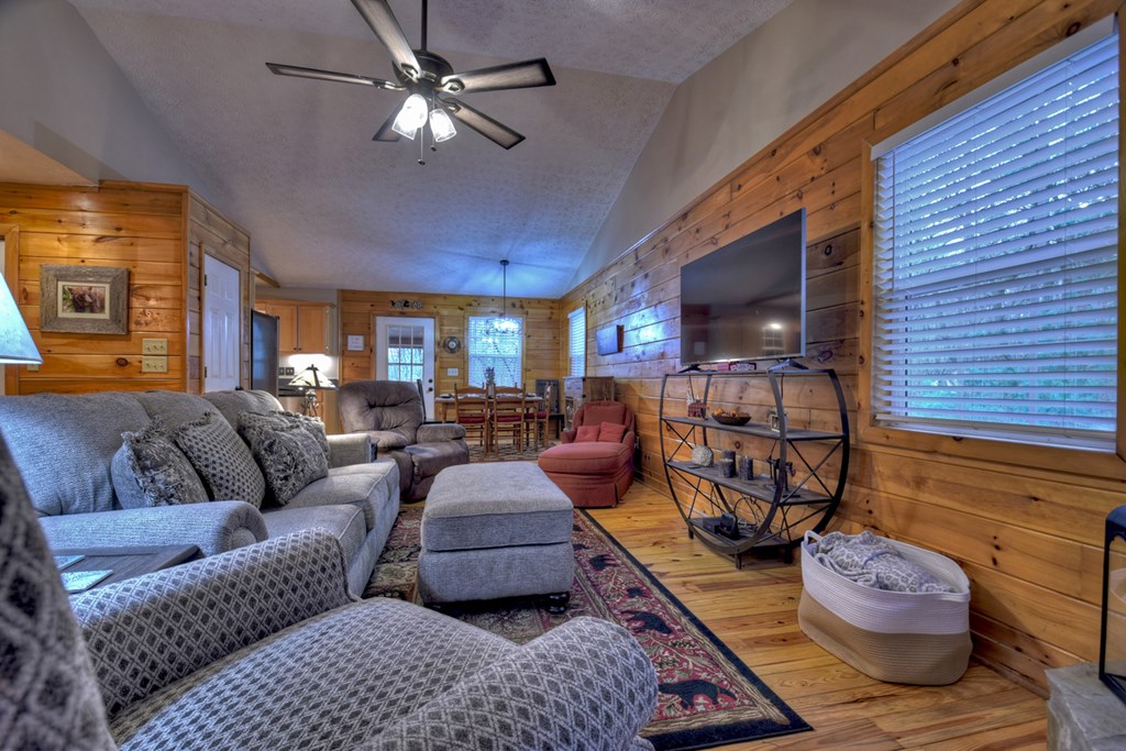 68 Ridgecrest Circle