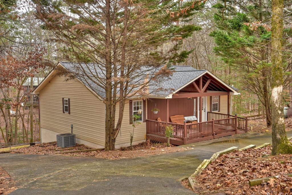 68 Ridgecrest Circle