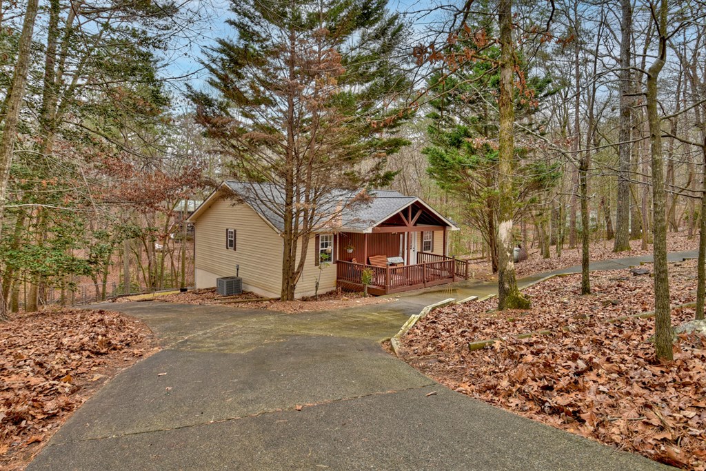 68 Ridgecrest Circle