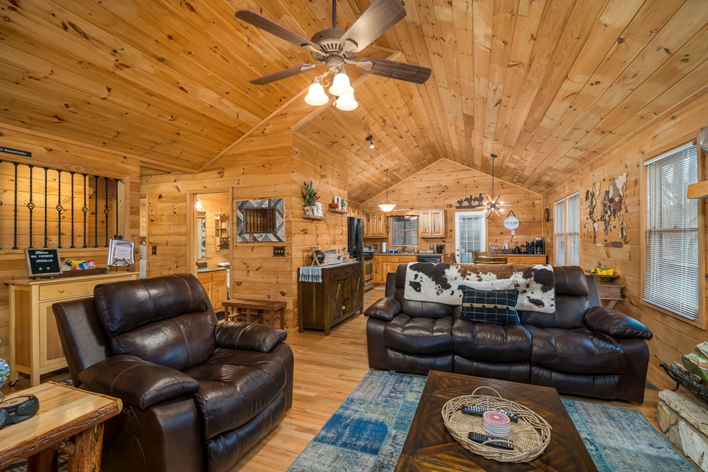 92 S Crestview Drive