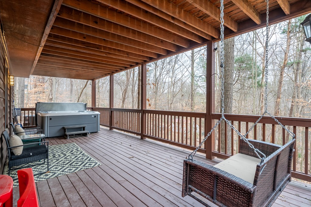 92 S Crestview Drive