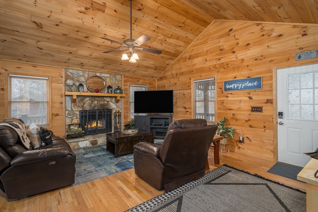 92 S Crestview Drive