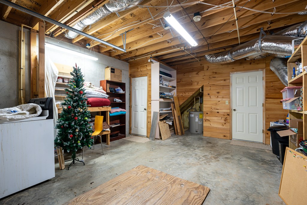 92 S Crestview Drive