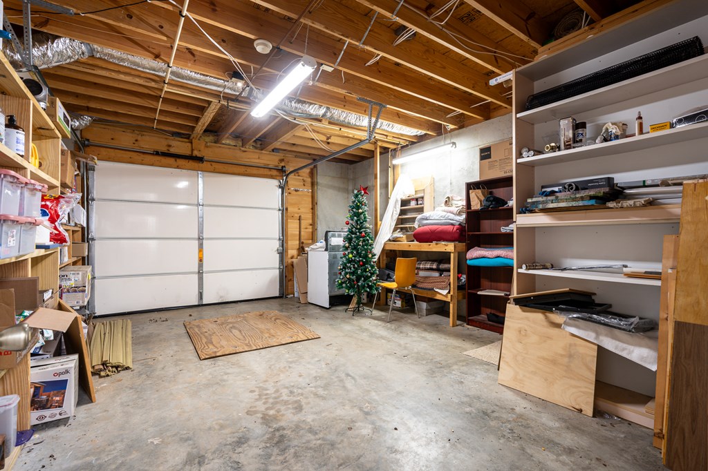 92 S Crestview Drive