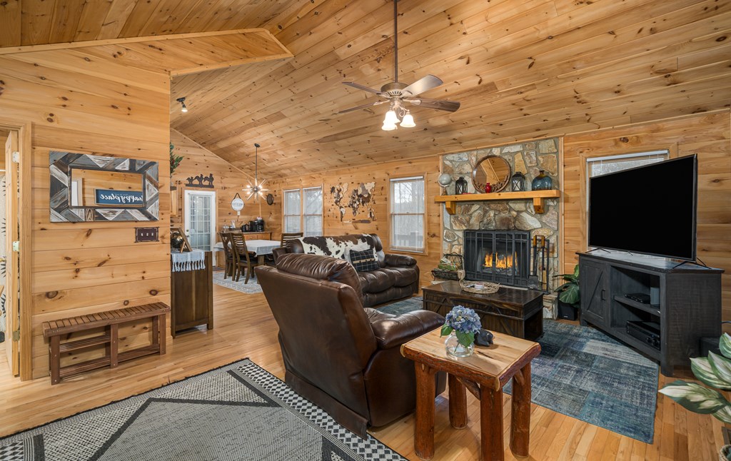 92 S Crestview Drive