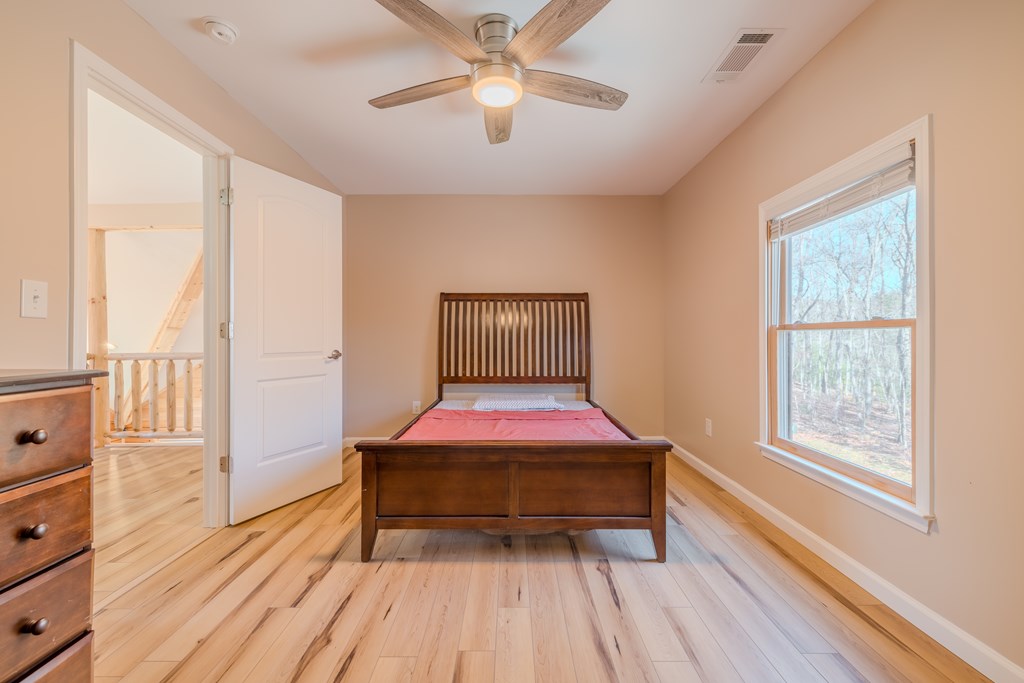 102 Red Hawk Trail