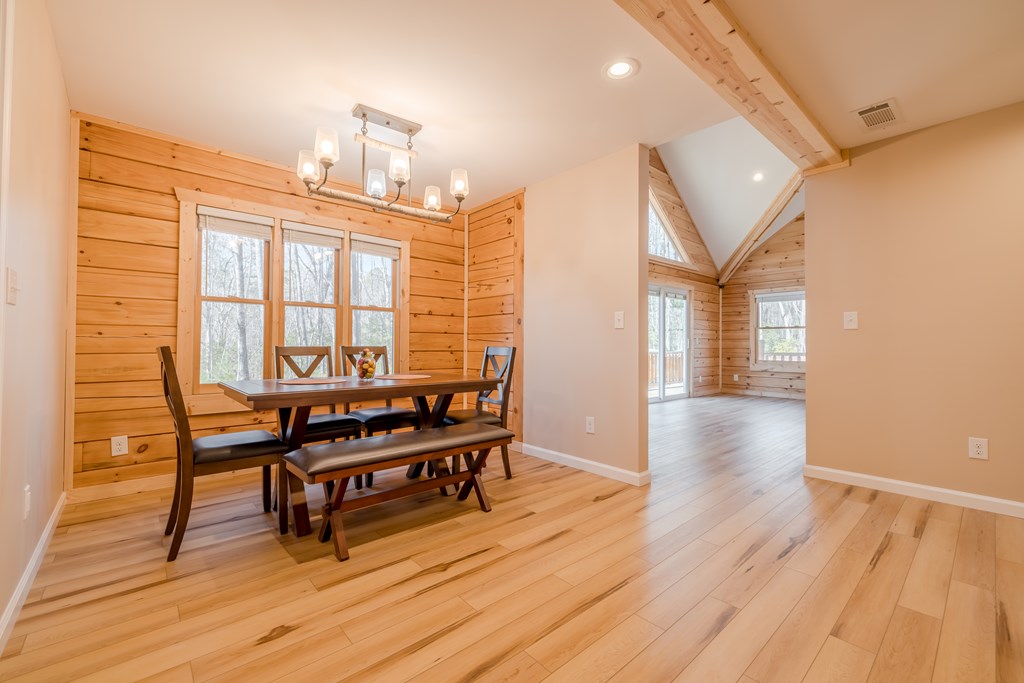 102 Red Hawk Trail
