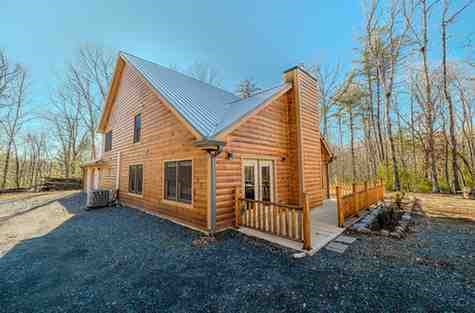 102 Red Hawk Trail