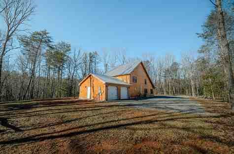 102 Red Hawk Trail