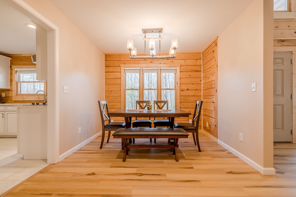 102 Red Hawk Trail