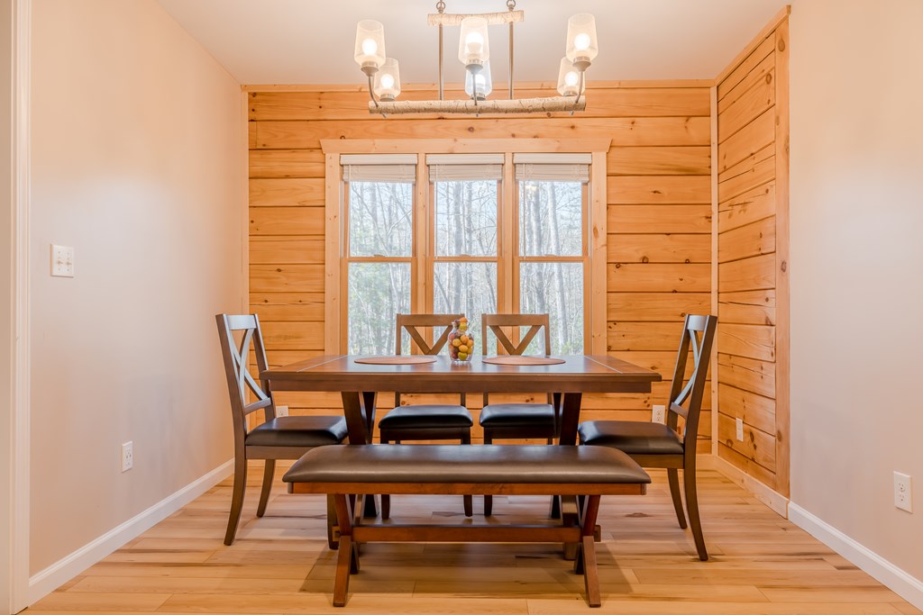 102 Red Hawk Trail
