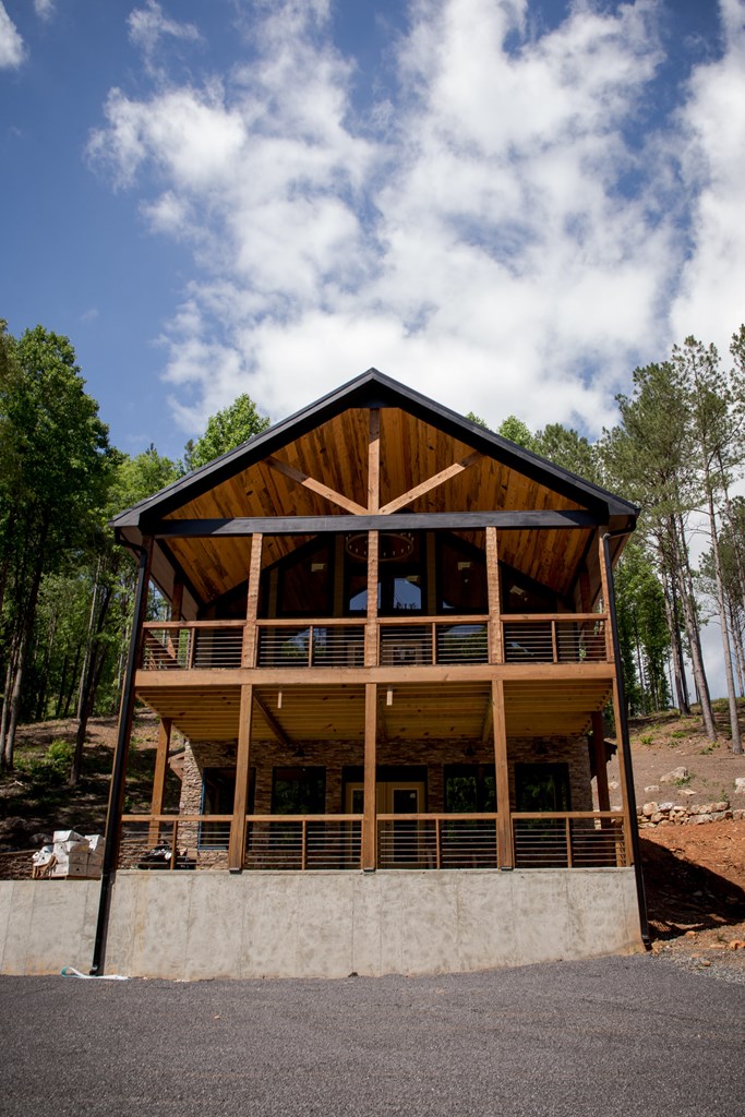 656 High River Road