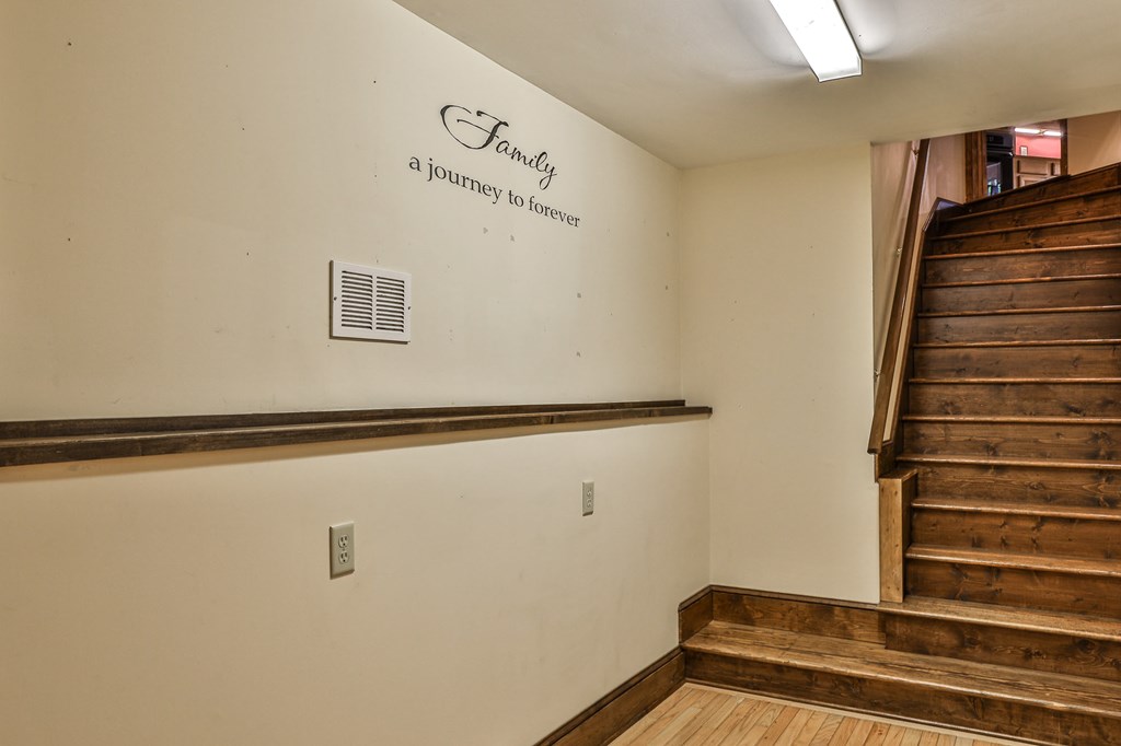 25 Alma Court