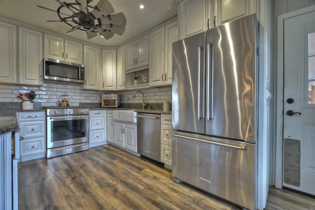 148 Logan Circle