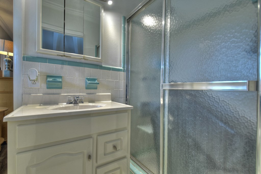 148 Logan Circle