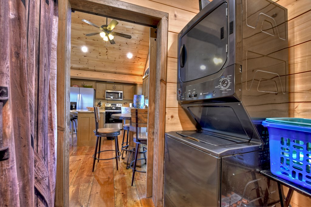 969 Hidden Lake Drive