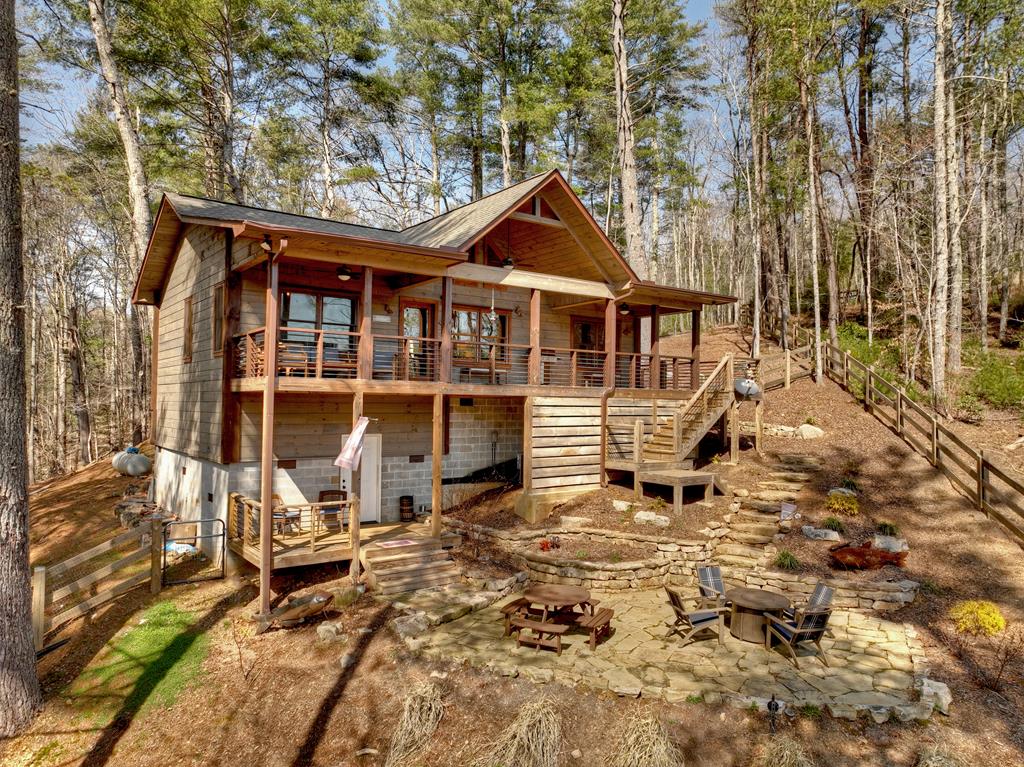 969 Hidden Lake Drive