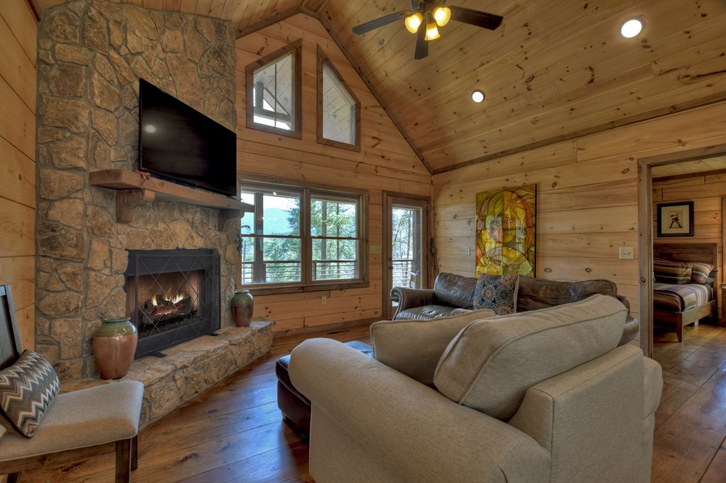 969 Hidden Lake Drive