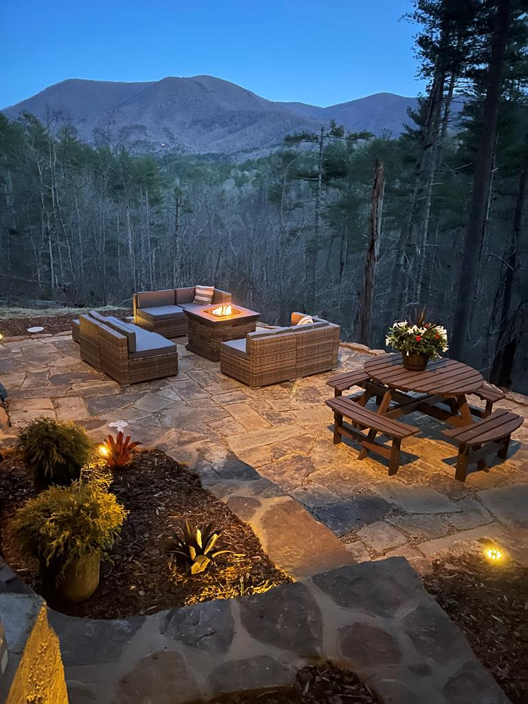 969 Hidden Lake Drive