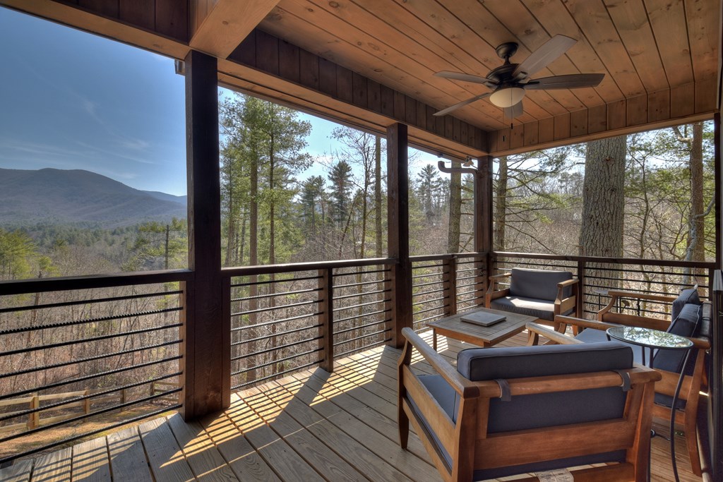 969 Hidden Lake Drive