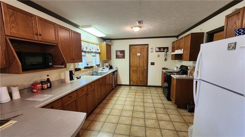87 Silver Fox Trail