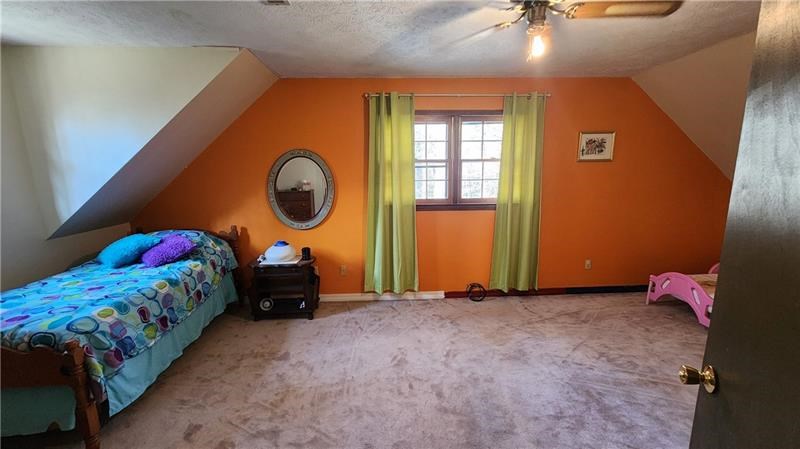 87 Silver Fox Trail