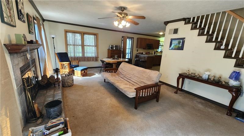 87 Silver Fox Trail