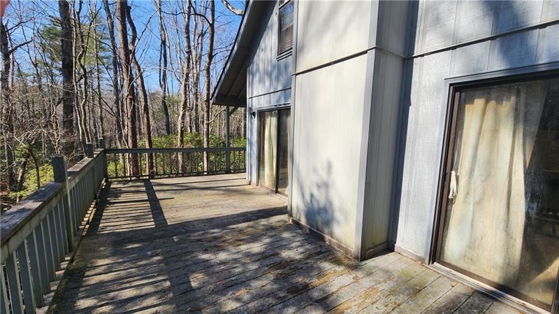 87 Silver Fox Trail