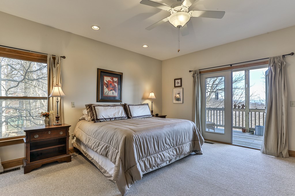 1512 Walnut Ridge