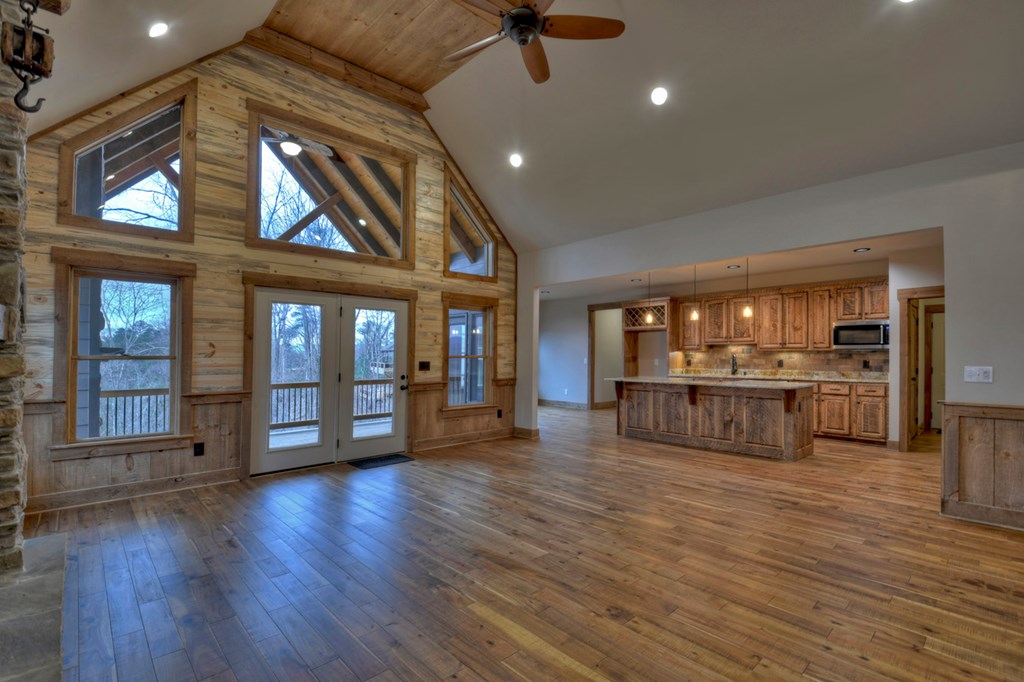 168 Summit View Lane