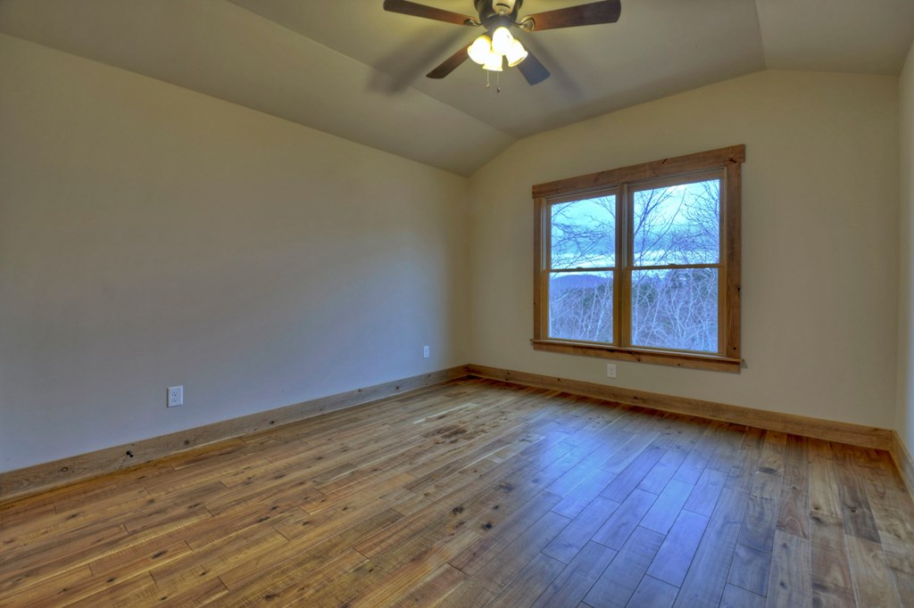 168 Summit View Lane