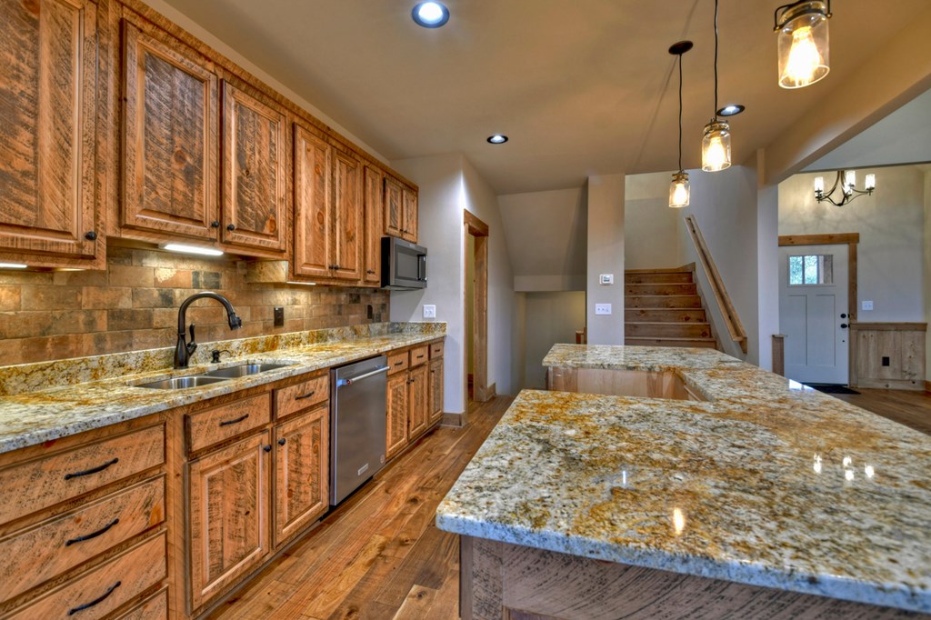 168 Summit View Lane
