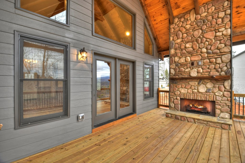 168 Summit View Lane