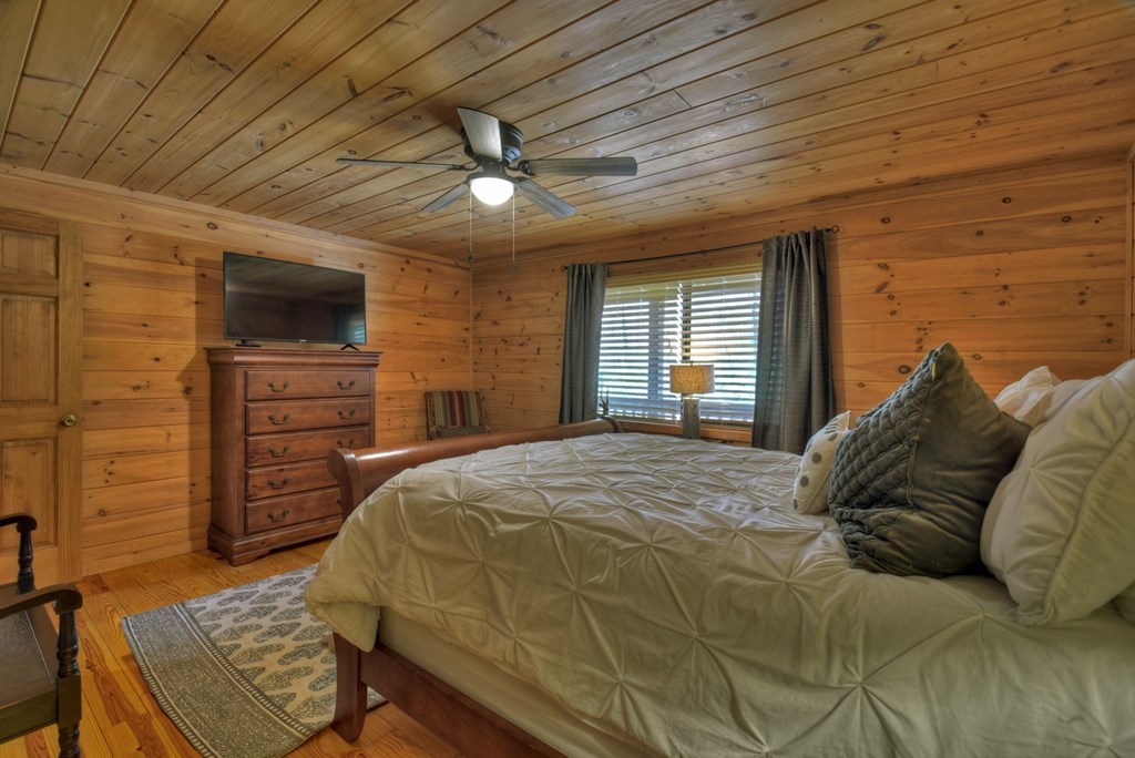340 Skyview Drive